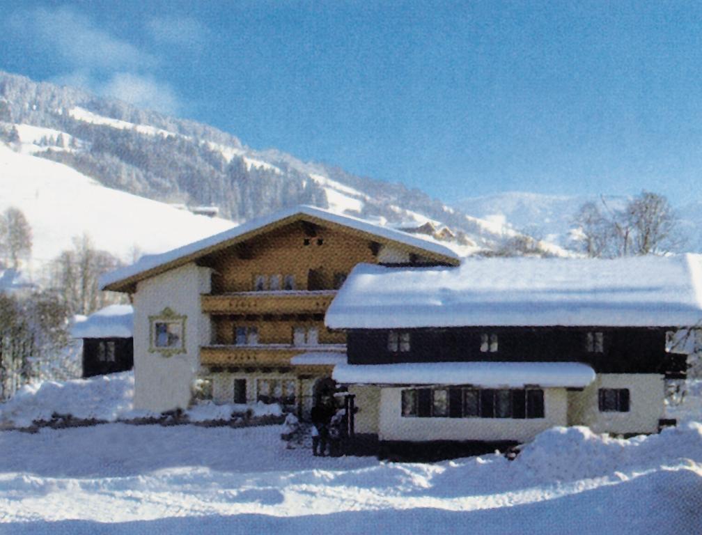 Jugendgastehaus Oberau Hotel Maria Alm am Steinernen Meer Luaran gambar